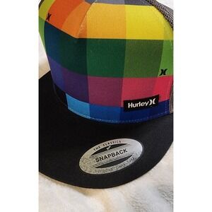Hurley Kings Road trucker hat multi-color pixelated plaid, Grey Mesh Snapback